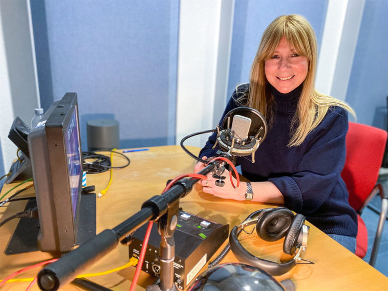 Susi Müller ist die Stimme von Herzblatt und der neuen Show Dating Game auf Sat.1 Susi Müller ist die Stimme von Herzblatt und der neuen Show Dating Game auf Sat.1