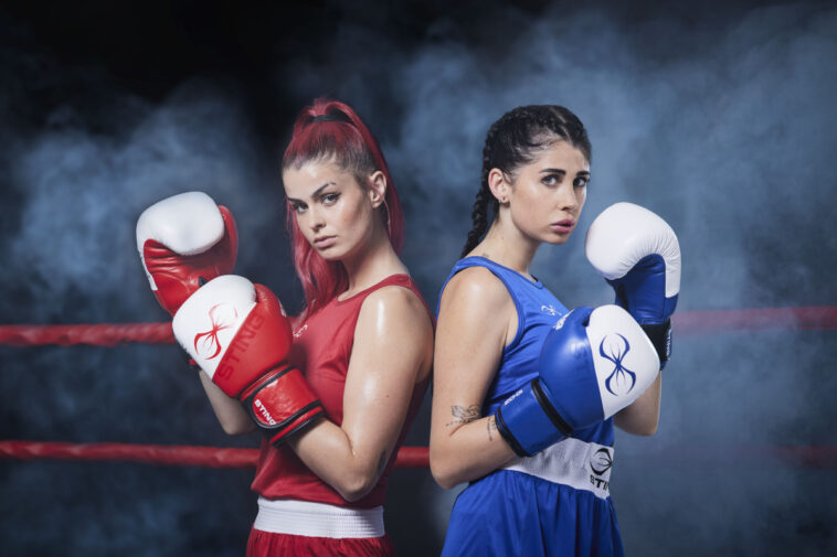 Im Boxkampf „The Great Fight“ boxen Anna Gazanis & Kathiyessir